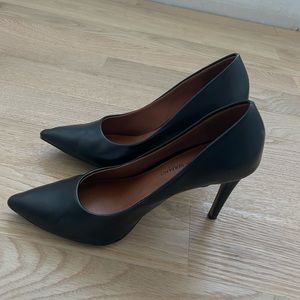 New ‼️ Christian Siriano Black Heels 🖤👠